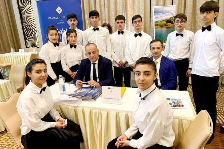 Qonaqpərvərlik sahəsində işaxtaranlar və təhsil alanlar üçün karyera günü təşkil olunub - FOTO
