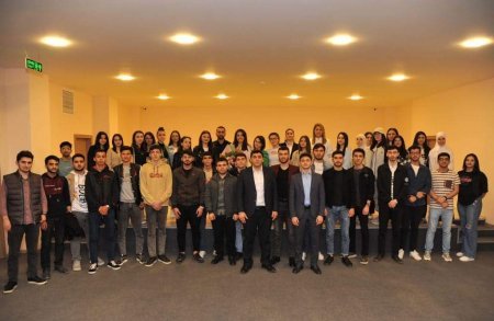 BMU-da tələbələr üçün natiqlik sənəti ilə bağlı təlim keçirilib