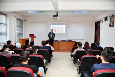 BMU-da “İş müsahibəsi” mövzusunda təlim keçirilib