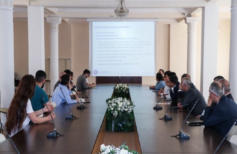 Doktorantlar Almaniyada təqaüdlü təhsil imkanları barədə məlumatlandırılıb