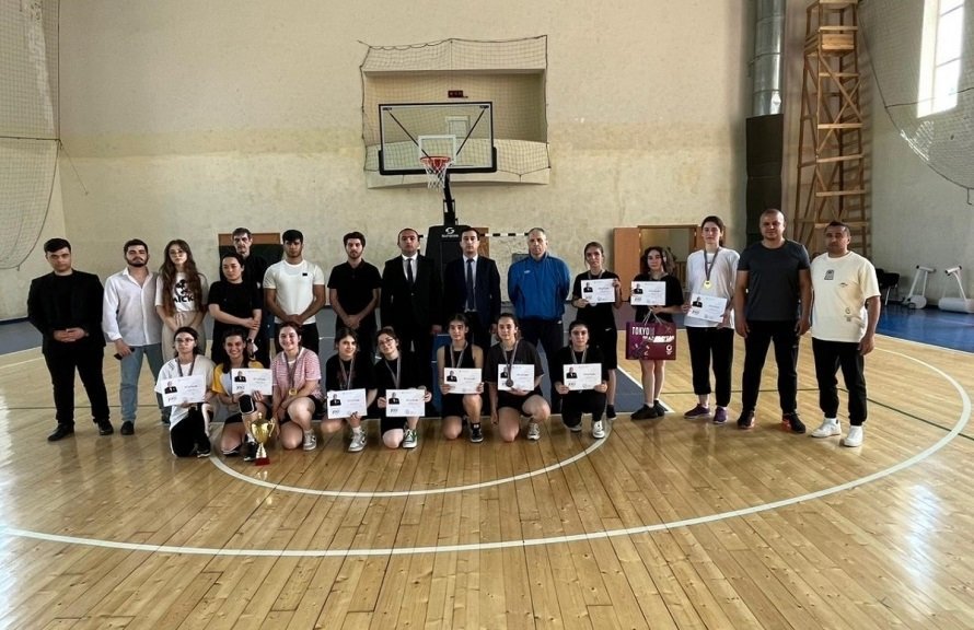 AzMİU-nun basketbolçu qızları arasında qalib müəyyənləşib