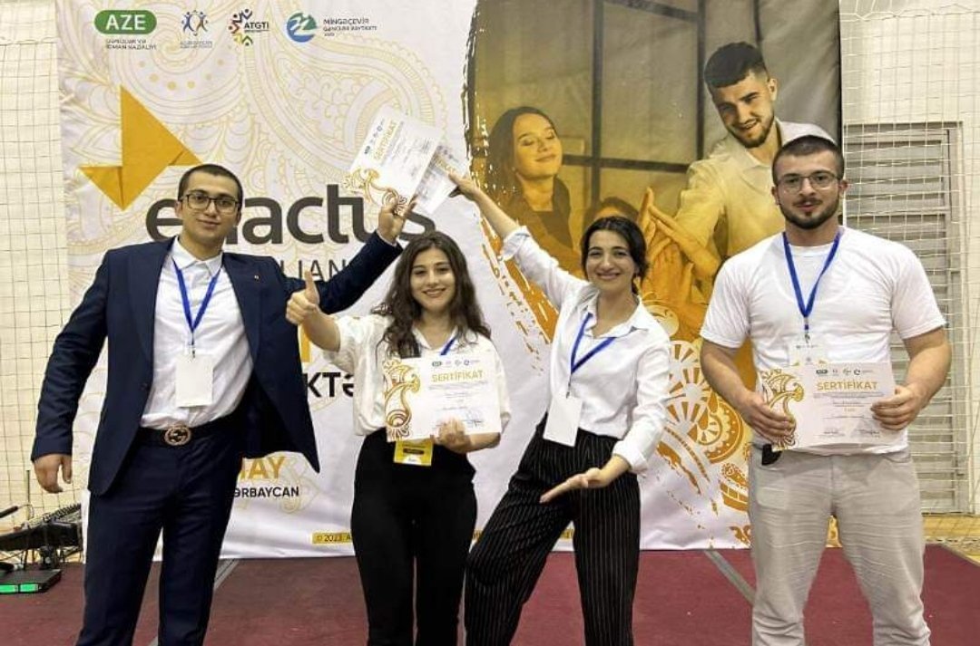 BMU-nun tələbələrdən ibarət komandası “Enactus Biznes Məktəbi"ndə birinci yerə layiq görülüb - FOTO
