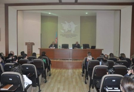 FHN-in Kadr siyasəti Baş idarəsi dövlət qulluqçuları üçün təlim keçirib