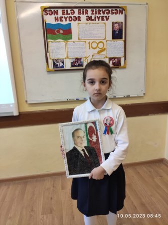 Xırdalan məktəbində "Sən elə bir zirvəsən" adlı tədbir keçirilib - FOTO
