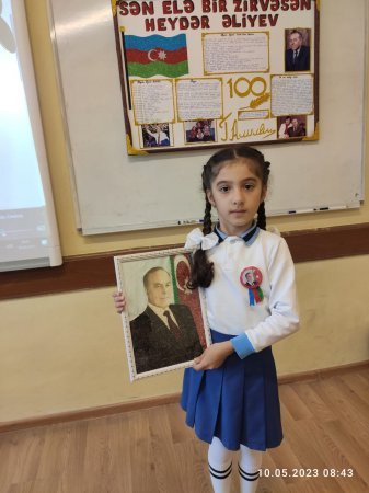 Xırdalan məktəbində "Sən elə bir zirvəsən" adlı tədbir keçirilib - FOTO