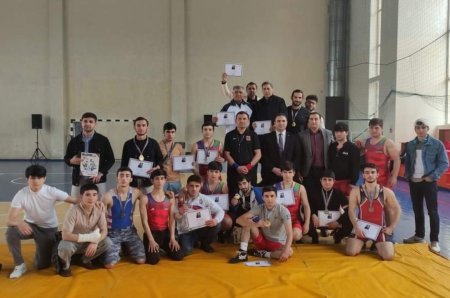AzTU tələbələri sərbəst güləş üzrə açıq birincilikdə birinci yerə layiq görülüb