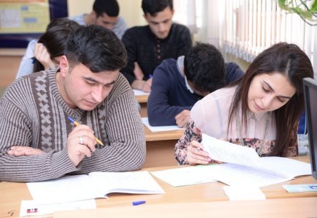 Qəbul imtahanının l cəhdində iştirak edə bilməyənlərin NƏZƏRİNƏ