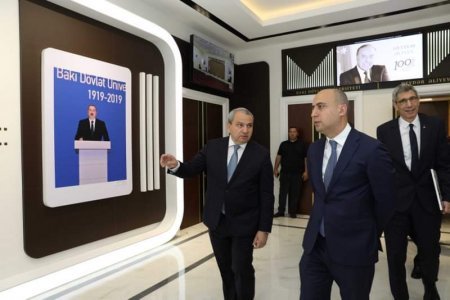 BDU-nun Heydər Əliyev muzeyinin və lektoriyasının açılış mərasimləri olub - FOTO BDU-nun Heydər Əliyev muzeyinin və lektoriyasının açılış mərasimləri olub - FOTO