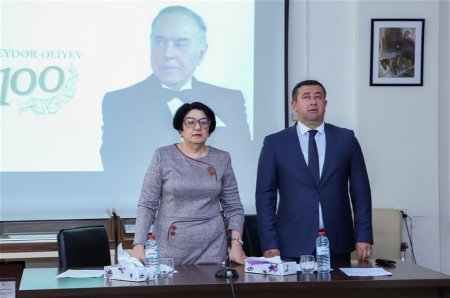 ADU-da “Heydər Əliyev və Azərbaycan dövlətçiliyi” mövzusunda tədbir keçirilib - FOTO