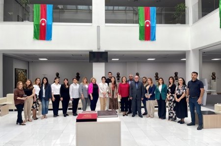 MEK-də 28 May – Müstəqillik Günü qeyd edilib - FOTO MEK-də 28 May – Müstəqillik Günü qeyd edilib - FOTO