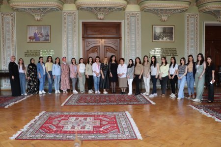 Əlyazmalar İnstitutunda Müstəqillik Günü münasibətilə tədbir keçirilib