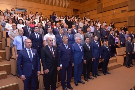Şəki şəhər 10 nömrəli tam orta məktəb 125 yaşında - FOTOLAR Şəki şəhər 10 nömrəli tam orta məktəb 125 yaşında - FOTOLAR
