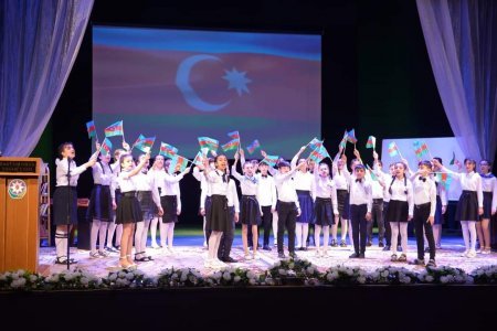 Şəki şəhər 10 nömrəli tam orta məktəb 125 yaşında - FOTOLAR Şəki şəhər 10 nömrəli tam orta məktəb 125 yaşında - FOTOLAR