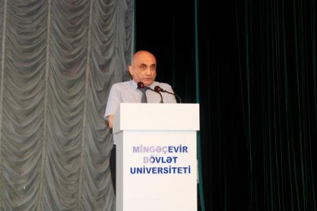 MDU-da Müstəqillik Günüə həsr olunan ədəbi-bədii tədbir keçirilib - FOTOLAR MDU-da Müstəqillik Günüə həsr olunan ədəbi-bədii tədbir keçirilib - FOTOLAR