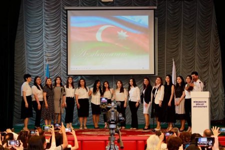 MDU-da Müstəqillik Günüə həsr olunan ədəbi-bədii tədbir keçirilib - FOTOLAR MDU-da Müstəqillik Günüə həsr olunan ədəbi-bədii tədbir keçirilib - FOTOLAR