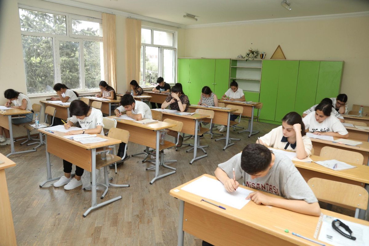Doktorantura və dissertanturaya qəbul imtahanı keçirilib