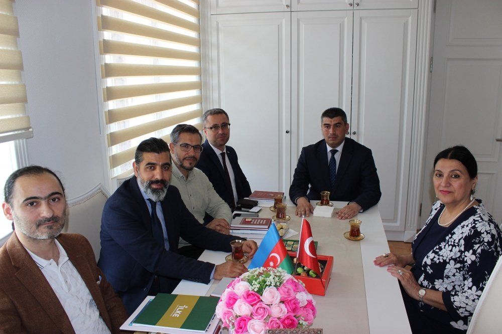 Şərqşünaslıq İnstitutunda türkiyəli alimlərlə görüş olub