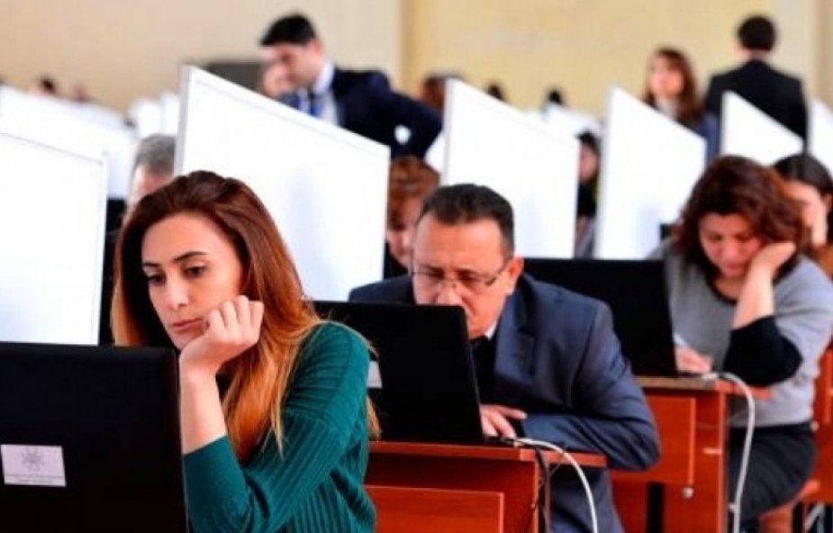 Direktor olmaq istəyənlərin NƏZƏRİNƏ!