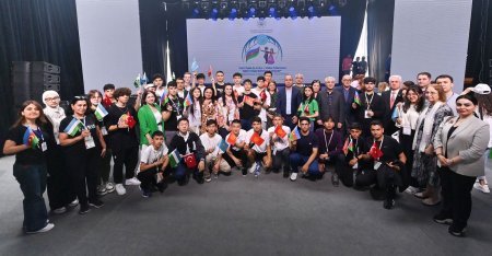 Şuşada ilk beynəlxalq uşaq rəqs festivalı keçirilib - FOTO Şuşada ilk beynəlxalq uşaq rəqs festivalı keçirilib - FOTO