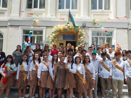 162 saylı orta məktəbdə “Son zəng ” keçirilib