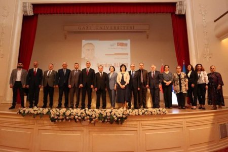 Ankarada elmi konfrans: “Heydər Əliyev və Azərbaycan-Türkiyə əlaqələrinin inkişafı” - FOTOLAR