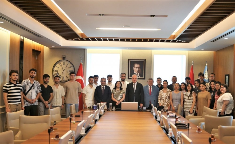 AzMİU tələbələrinin Türkiyədə iki həftəlik təcrübə proqramı başlayıb
