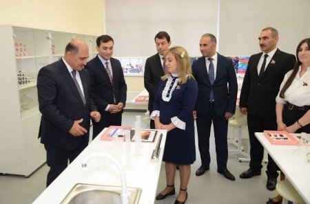 Şəkidə 7 nömrəli məktəbin yeni binasının açılışı olub - FOTO