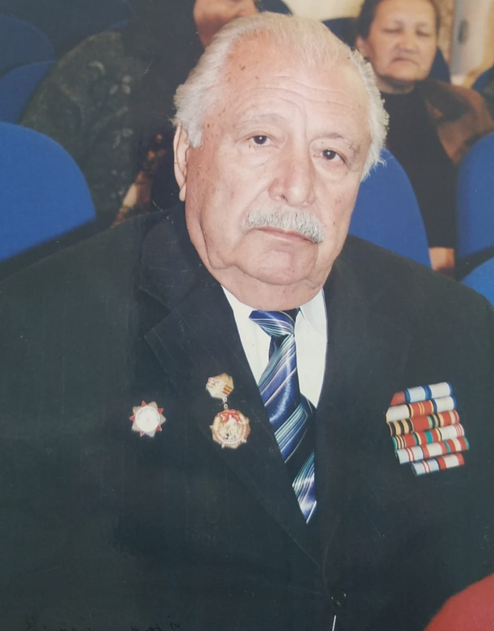 Ömrü nəsillərə nümunə olan ADAM: Vəli Ələkbərov haqda MARAQLI XATİRƏLƏR