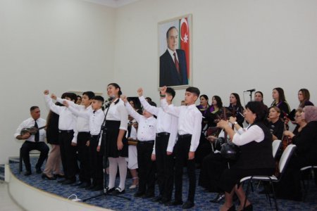Sumqayıtdakı Uşaq İncəsənət Məktəbinə ekskursiya təşkil olunub Sumqayıtdakı Uşaq İncəsənət Məktəbinə ekskursiya təşkil olunub