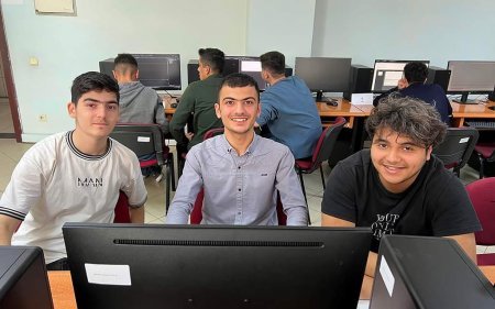 48-ci Beynəlxalq proqramlaşdırma müsabiqəsinin Azərbaycan üzrə təsnifat mərhələsi keçirilib - FOTO 48-ci Beynəlxalq proqramlaşdırma müsabiqəsinin Azərbaycan üzrə təsnifat mərhələsi keçirilib - FOTO