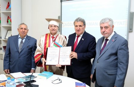 “Çağdaş Türkman ədəbiyyatı” mövzusunda elmi seminar keçirilib - FOTO “Çağdaş Türkman ədəbiyyatı” mövzusunda elmi seminar keçirilib - FOTO
