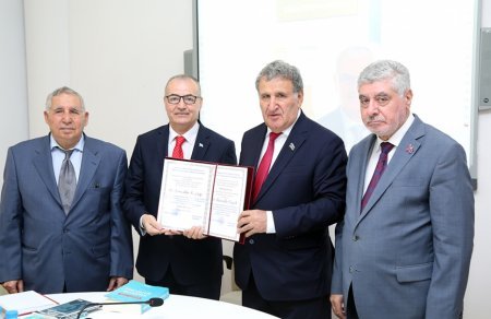 “Çağdaş Türkman ədəbiyyatı” mövzusunda elmi seminar keçirilib - FOTO “Çağdaş Türkman ədəbiyyatı” mövzusunda elmi seminar keçirilib - FOTO