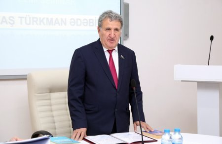 “Çağdaş Türkman ədəbiyyatı” mövzusunda elmi seminar keçirilib - FOTO “Çağdaş Türkman ədəbiyyatı” mövzusunda elmi seminar keçirilib - FOTO