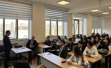 Mediasiya Şurasının əməkdaşları BDU tələbələri ilə görüşüblər
