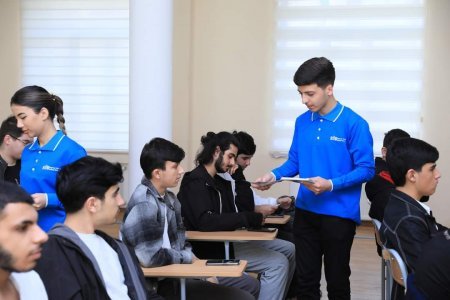 AzTU-da Azad Mirzəcanzadə inkişaf proqramının təqdimatı olub - FOTO AzTU-da Azad Mirzəcanzadə inkişaf proqramının təqdimatı olub - FOTO
