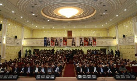 BDU-da III Beynəlxalq Türk Dünyası Kommunikasiya və İncəsənət Simpoziumunun açılışı olub - FOTO BDU-da III Beynəlxalq Türk Dünyası Kommunikasiya və İncəsənət Simpoziumunun açılışı olub - FOTO