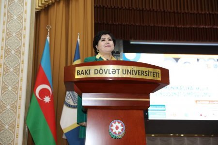 BDU-da III Beynəlxalq Türk Dünyası Kommunikasiya və İncəsənət Simpoziumunun açılışı olub - FOTO BDU-da III Beynəlxalq Türk Dünyası Kommunikasiya və İncəsənət Simpoziumunun açılışı olub - FOTO