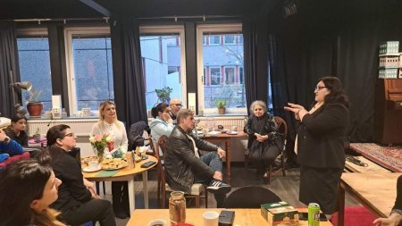 Stokholmdakı “Qarabağ” Azərbaycan həftəsonu məktəbində azərbaycanlı qonaqlarla görüş olub - FOTO