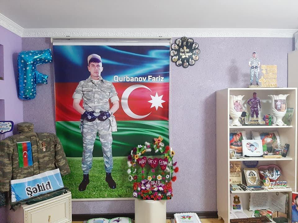 Şəhid Fariz Qurbanovun anası Mehriban Əliyevaya müraciət etdi: “BALAMIN ORDEN VƏ MƏNZİL HAQQININ TANINMASINA KÖMƏKLİK GÖSTƏRMƏYİNİZİ İSTƏYİRƏM”