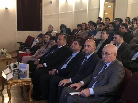 BSU-nun beynəlxalq elmi konfransının beynəlxalq bölməsi keçirilib - FOTOLAR BSU-nun beynəlxalq elmi konfransının beynəlxalq bölməsi keçirilib - FOTOLAR