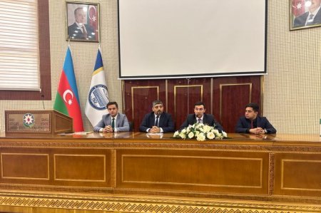 BDU tələbələri Qərbi Azərbaycanın tarixi və mədəni irsi barədə məlumatlandırılıb - FOTO