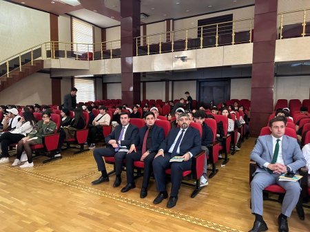 BDU tələbələri Qərbi Azərbaycanın tarixi və mədəni irsi barədə məlumatlandırılıb - FOTO BDU tələbələri Qərbi Azərbaycanın tarixi və mədəni irsi barədə məlumatlandırılıb - FOTO