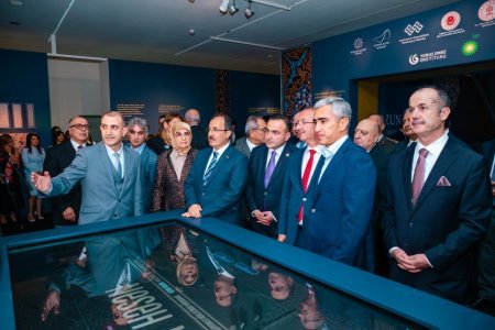 “Uzun Həsən - Ağqoyunlu dövlətinin hökmdarı” sərgisinin açılışı olub - FOTOLAR “Uzun Həsən - Ağqoyunlu dövlətinin hökmdarı” sərgisinin açılışı olub - FOTOLAR