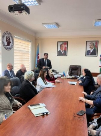 Nəsimi adına Dilçilik İnstitutunda görüş keçirilib - FOTO Nəsimi adına Dilçilik İnstitutunda görüş keçirilib - FOTO