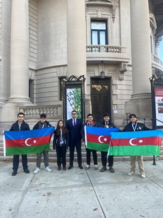 Məktəblilərimiz “The World Scholar’s Cup” Beynəlxalq Olimpiadasında iştirak ediblər - FOTO Məktəblilərimiz “The World Scholar’s Cup” Beynəlxalq Olimpiadasında iştirak ediblər - FOTO