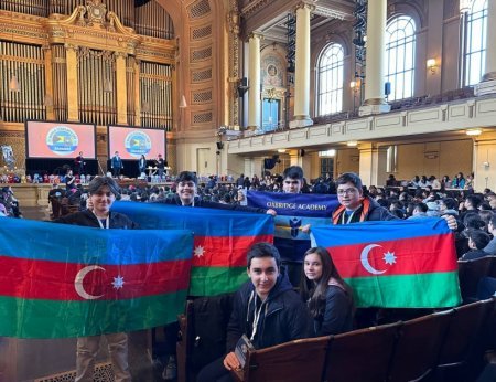 Məktəblilərimiz “The World Scholar’s Cup” Beynəlxalq Olimpiadasında iştirak ediblər - FOTO Məktəblilərimiz “The World Scholar’s Cup” Beynəlxalq Olimpiadasında iştirak ediblər - FOTO