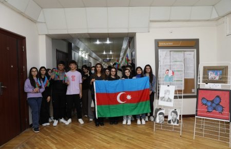 BDU-nun Biologiya fakültəsində Zəfər Gününə həsr olunmuş tədbir keçirilib - FOTO BDU-nun Biologiya fakültəsində Zəfər Gününə həsr olunmuş tədbir keçirilib - FOTO