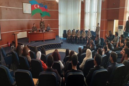 Gəncədə “Məktəblinin dostu” layihəsinin iştirakçıları üçün maarifləndirmə tədbiri keçirilib - FOTO