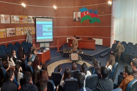 Gəncədə “Məktəblinin dostu” layihəsinin iştirakçıları üçün maarifləndirmə tədbiri keçirilib - FOTO