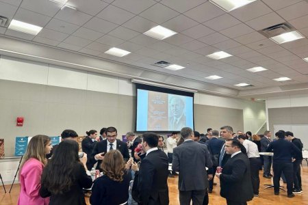 Corc Vaşinqton Universitetində Şuşa və Qarabağla bağlı kitabların təqdimatı keçirilib - FOTOLAR Corc Vaşinqton Universitetində Şuşa və Qarabağla bağlı kitabların təqdimatı keçirilib - FOTOLAR